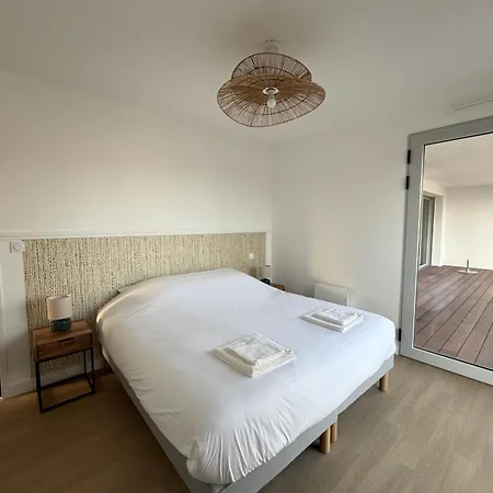 Apartment Avec Terrasse - Proche Et Centre